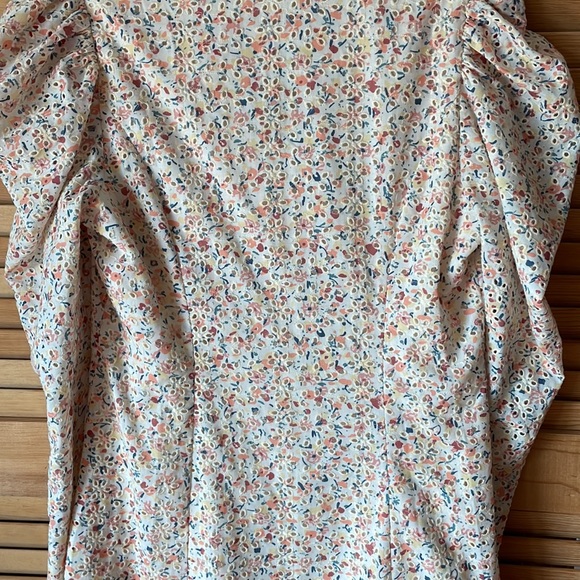 FREE THE ROSES 2.7 AUGUST APPAREL Dress - Picture 16 of 17